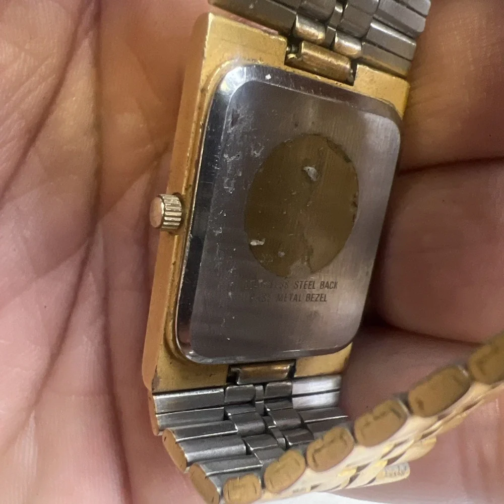 Vintage Benrus Watch Diamond‎ Quartz Needs Battery As Is